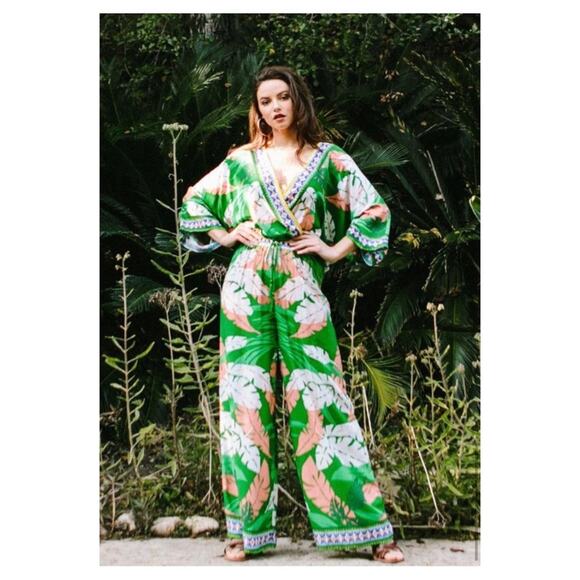 Flying Tomato Tops - Flying Tomato Free Market Palm Dreams Leaf Print Kimono Top